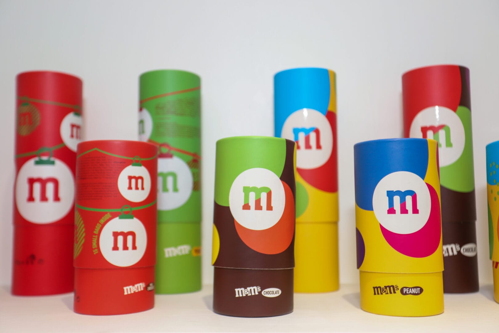 cylinder chocolates boxes in various colors for custom chocolate packaging case study
