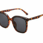 oversize sunglasses