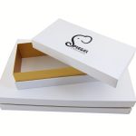 candy box with dividers