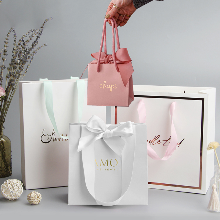 Custom Logo Luxury Fashion Shopping Retail Paper Bag With Ribbon Handle (3)