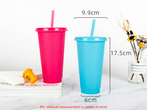 wholesale plastic cups with lids and straws