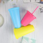 wholesale plastic cups with lids and straws