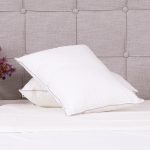 OEM Polyester White Pillow